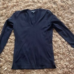 525 American black sweater XS